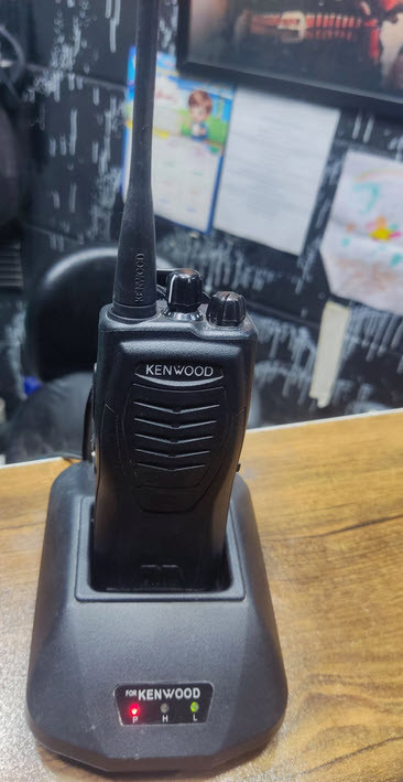 باطری بیسیم کنوود TK-3207G کار کرده تمیز