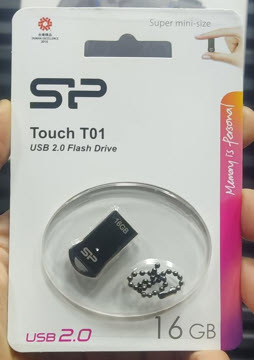 فلش مموری سیلیکون پاور مدل Touch T01 ظرفیت 16 گیگابایت، مقاوم در برابر آب، شوک و گرد و غبار، طراحی فشرده بدون قاب، سازگار با ویندوز و مک، رابط USB 2.0